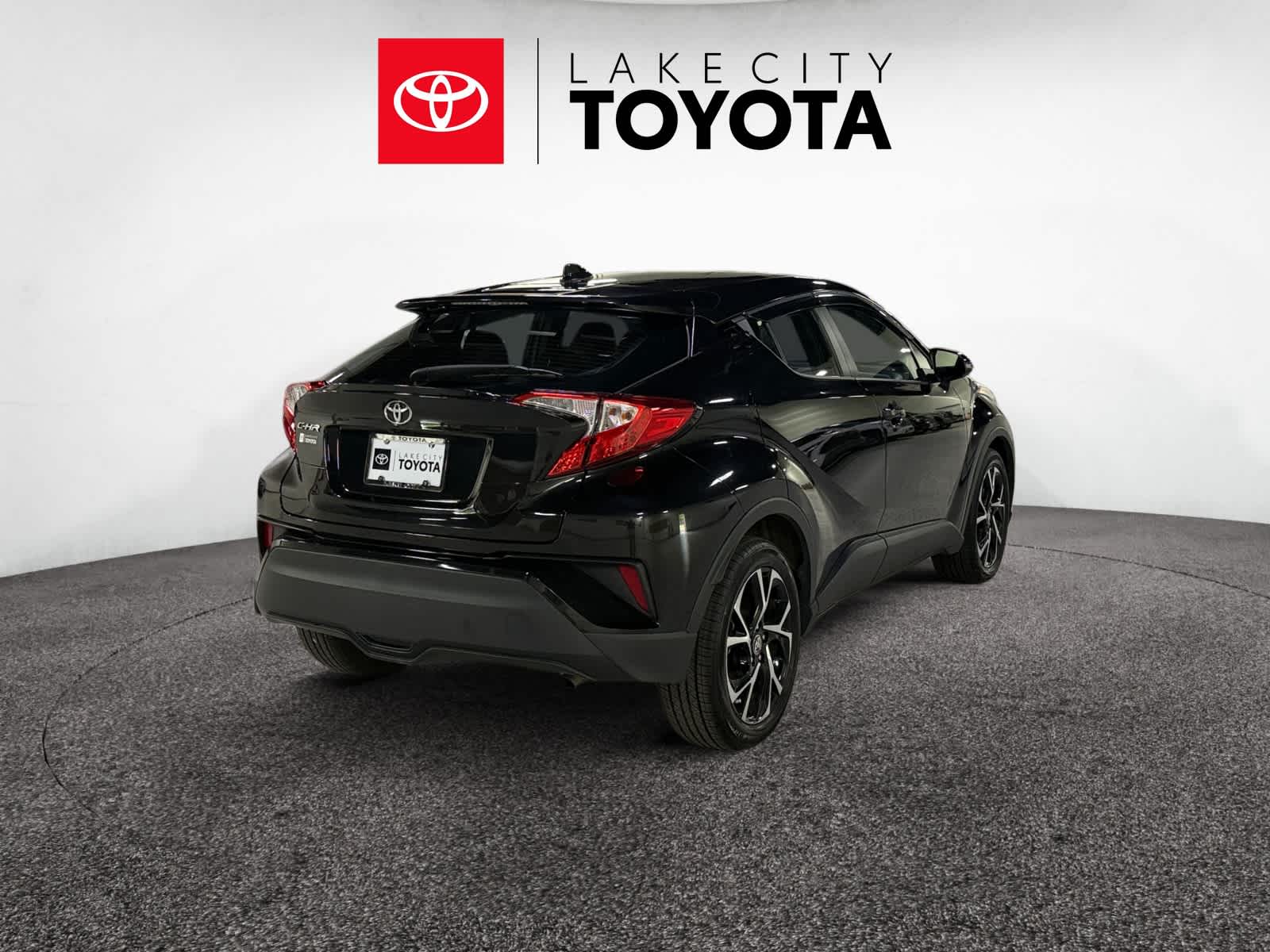2020 Toyota C-HR XLE