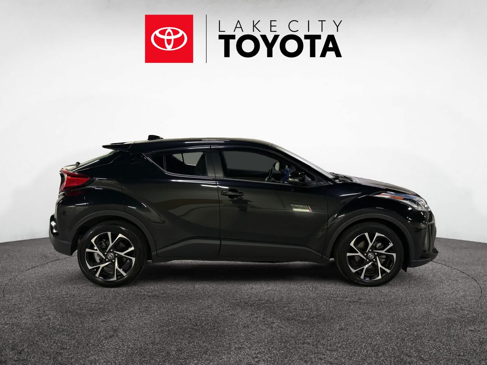 2020 Toyota C-HR XLE