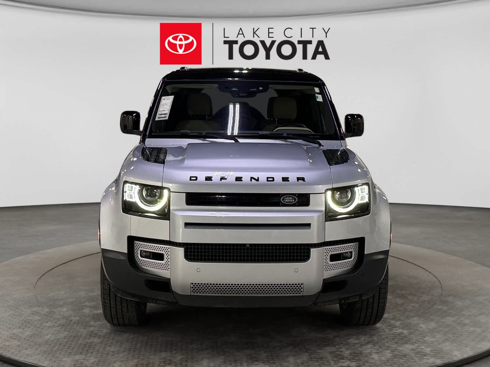 2023 Land Rover Defender S