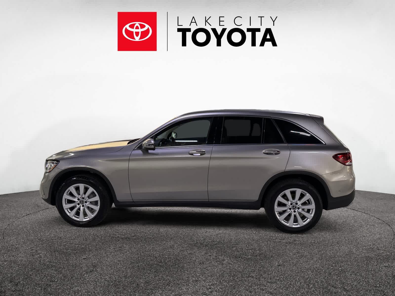 2020 Mercedes-Benz GLC GLC 300