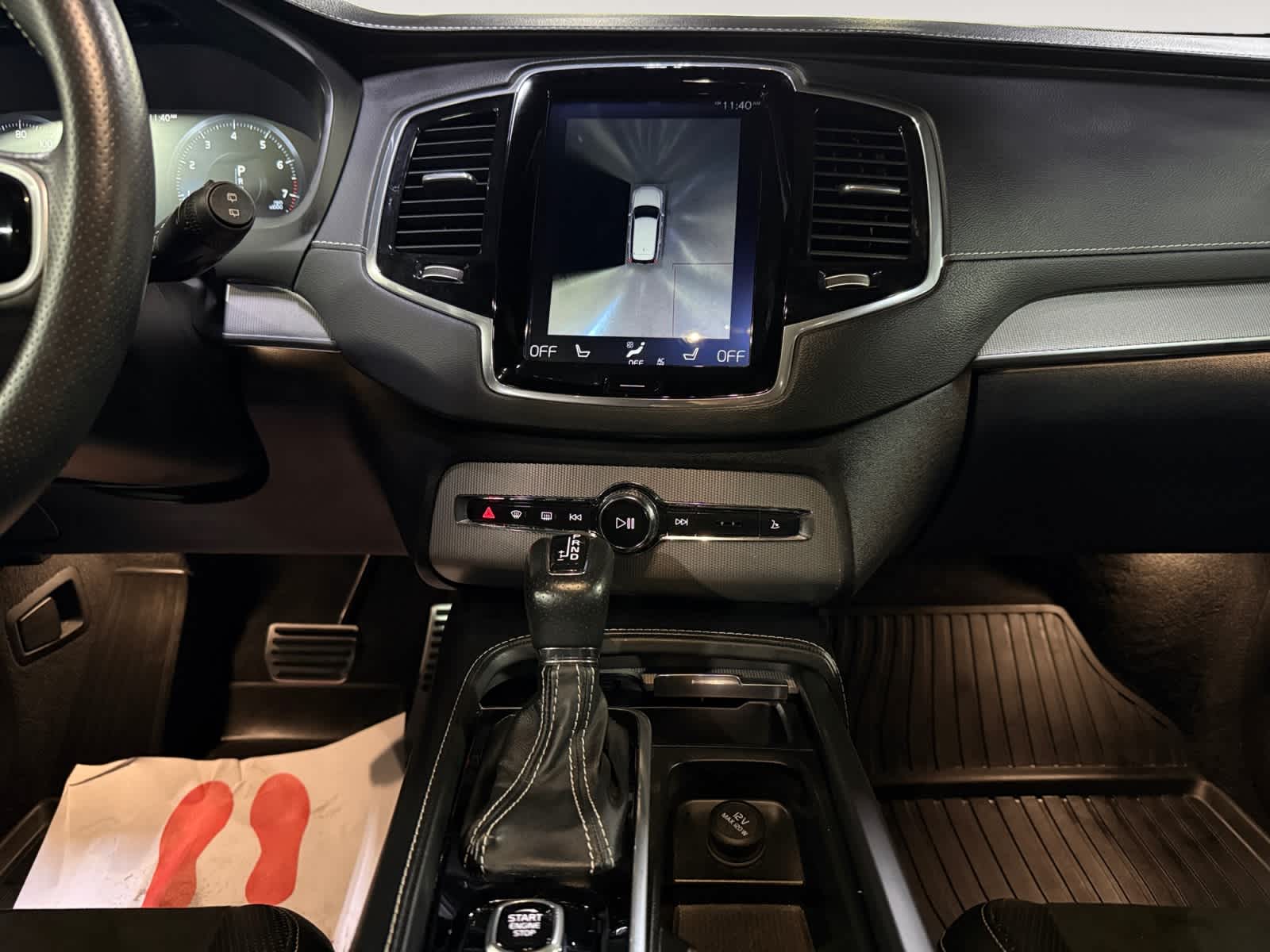 2019 Volvo XC90 R-Design