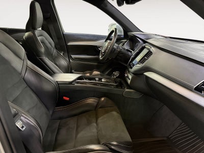 2019 Volvo XC90 R-Design