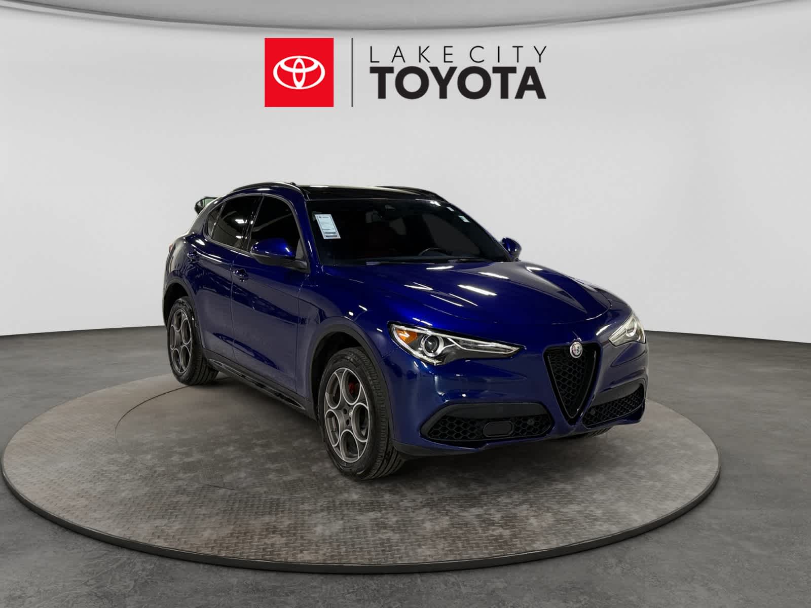 2023 Alfa Romeo Stelvio Sprint