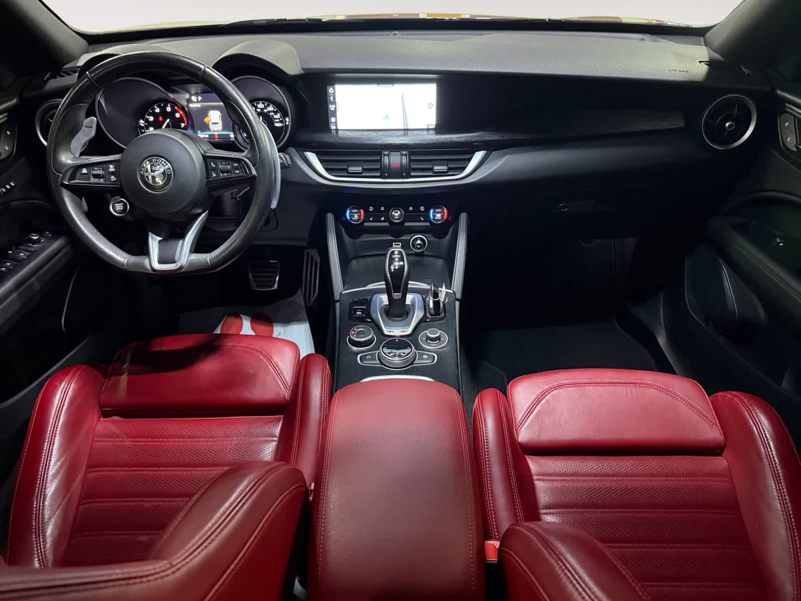 2023 Alfa Romeo Stelvio Sprint