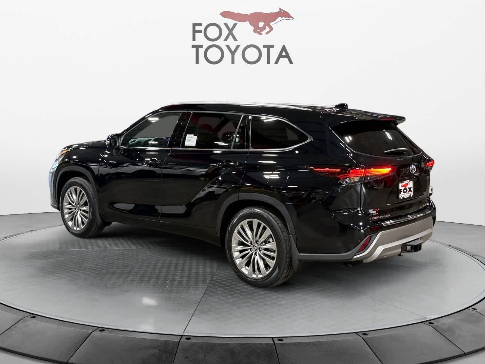 2026 Toyota Highlander Platinum