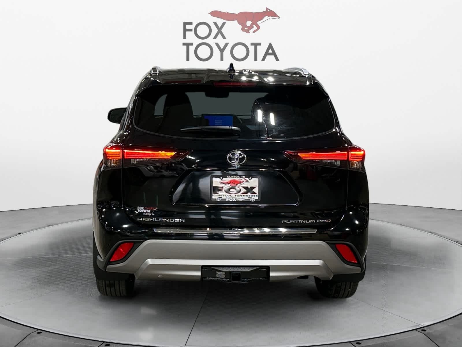 2026 Toyota Highlander Platinum