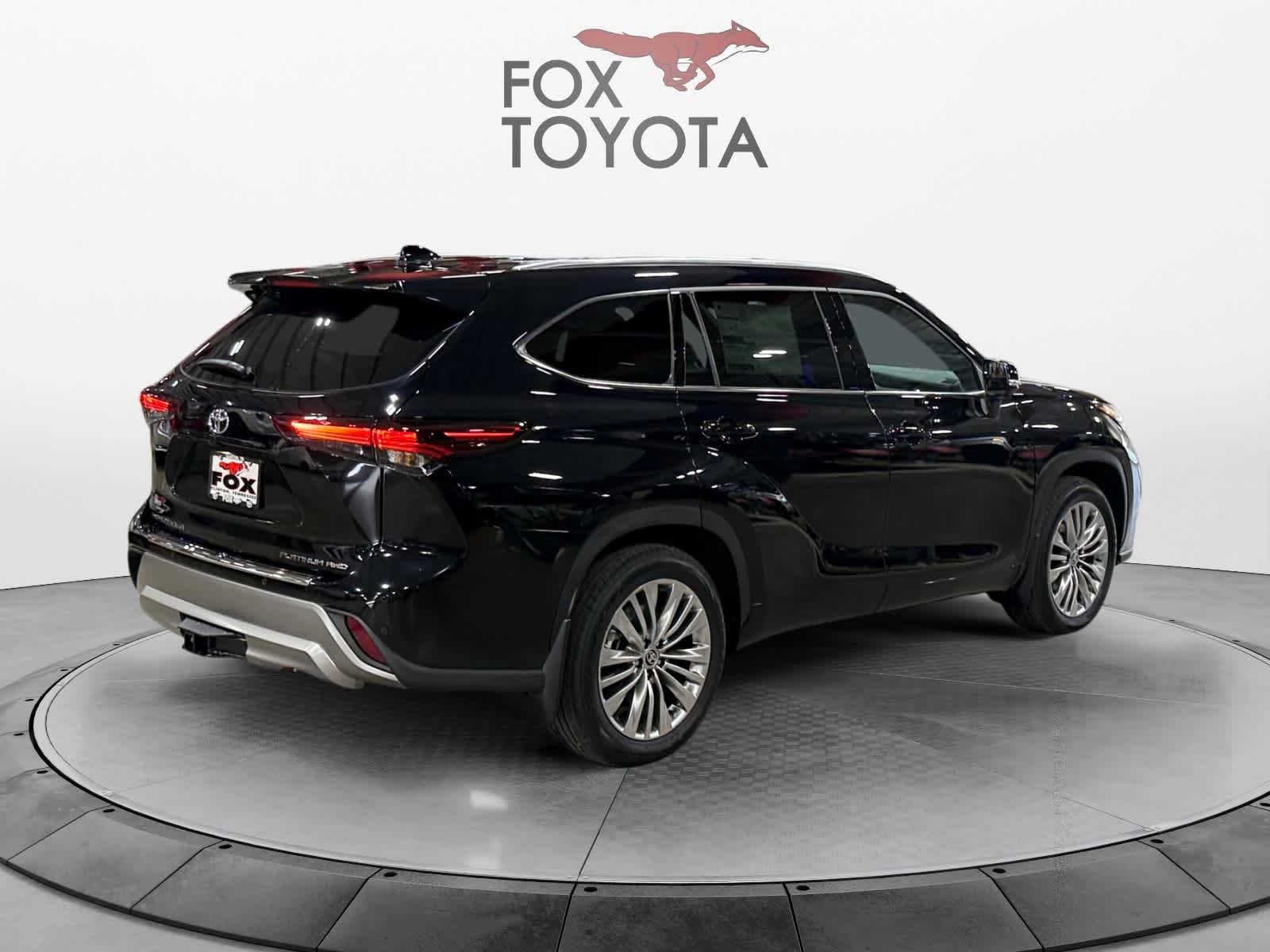 2026 Toyota Highlander Platinum