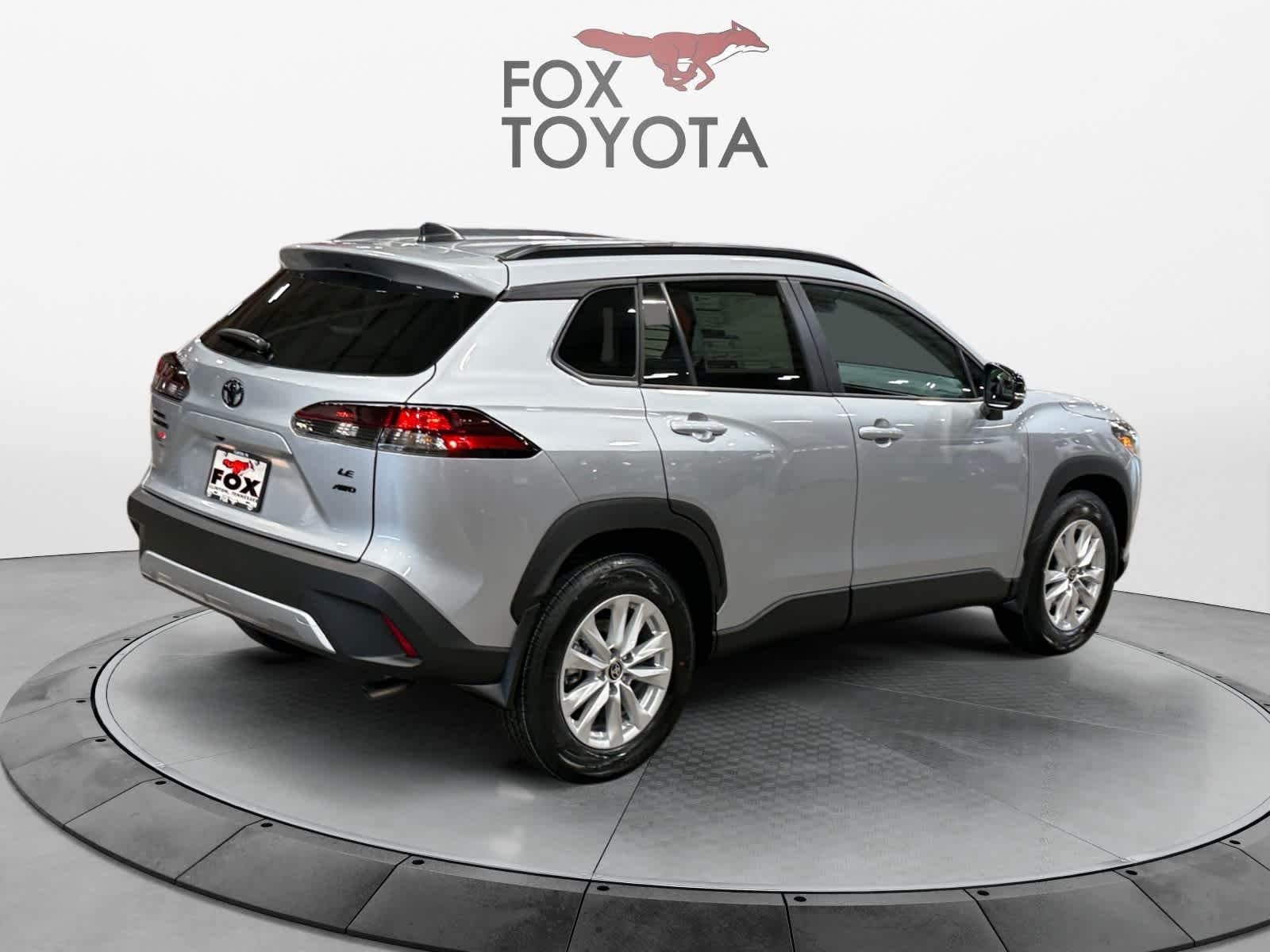 2026 Toyota Corolla Cross LE