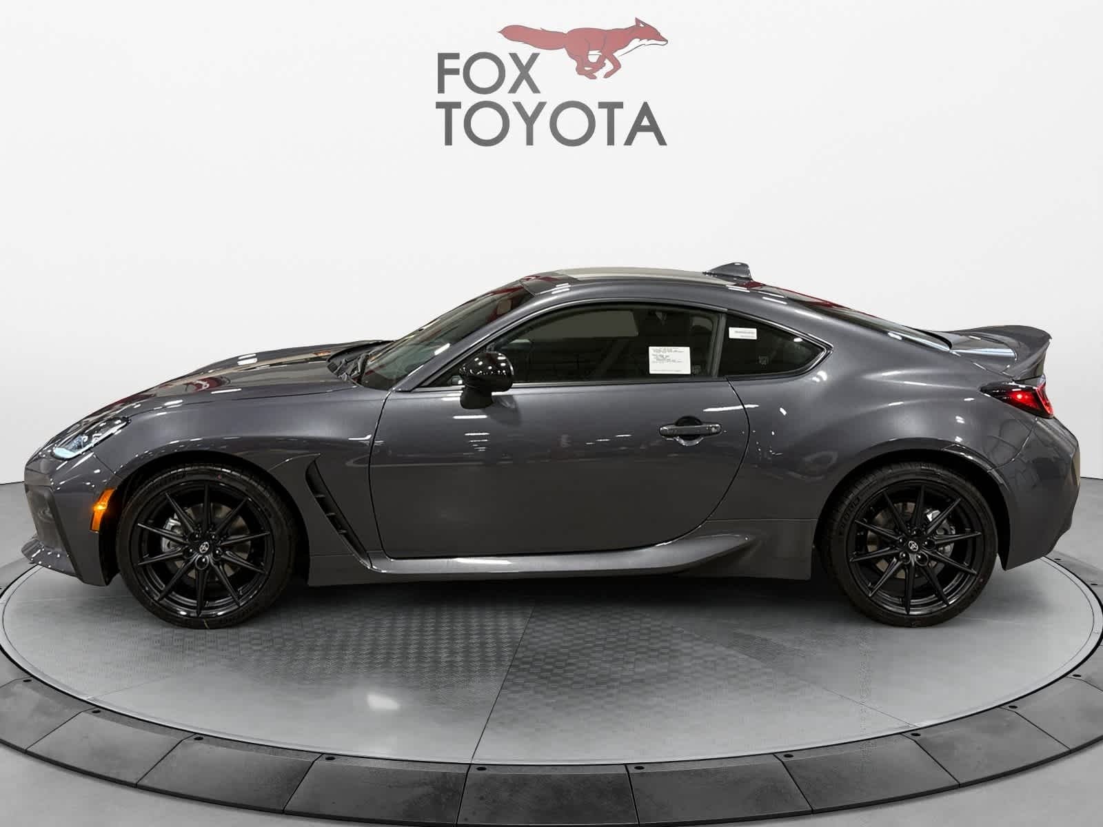 2026 Toyota GR86 Premium MT