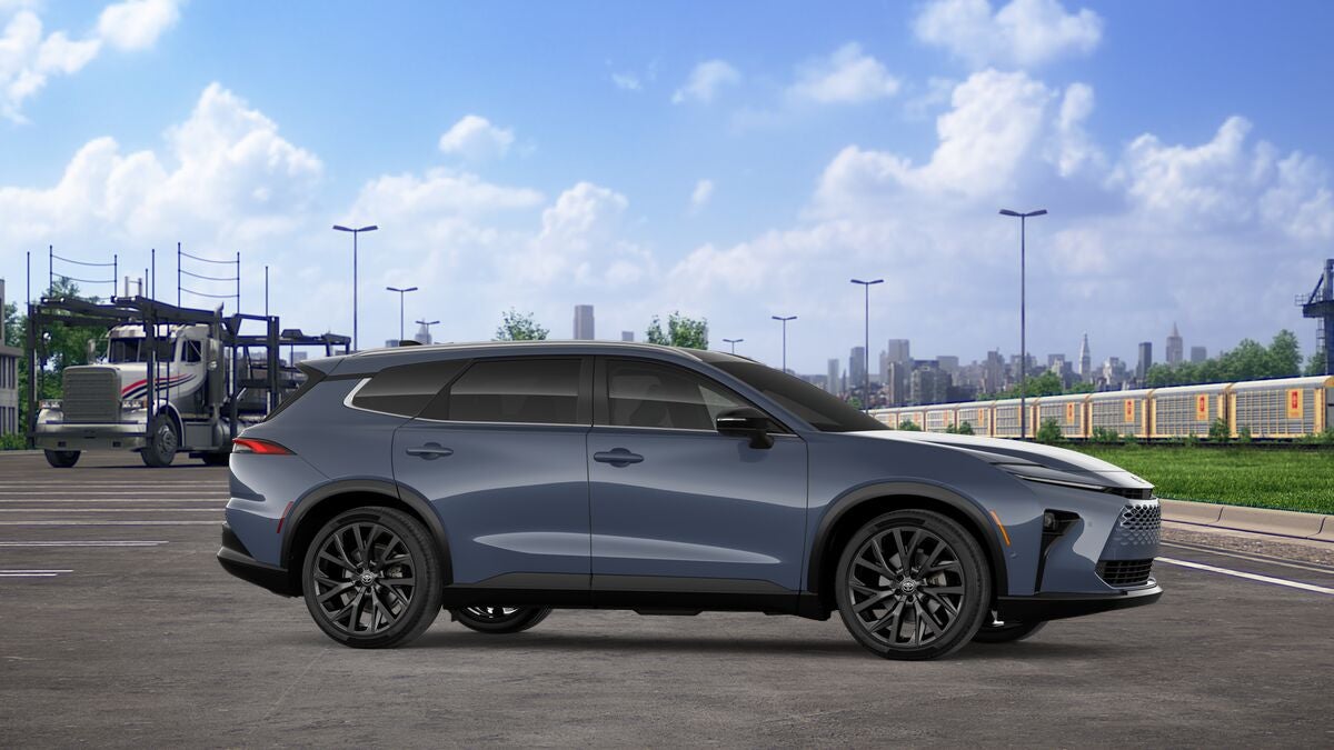 2026 Toyota Toyota Crown Signia Limited