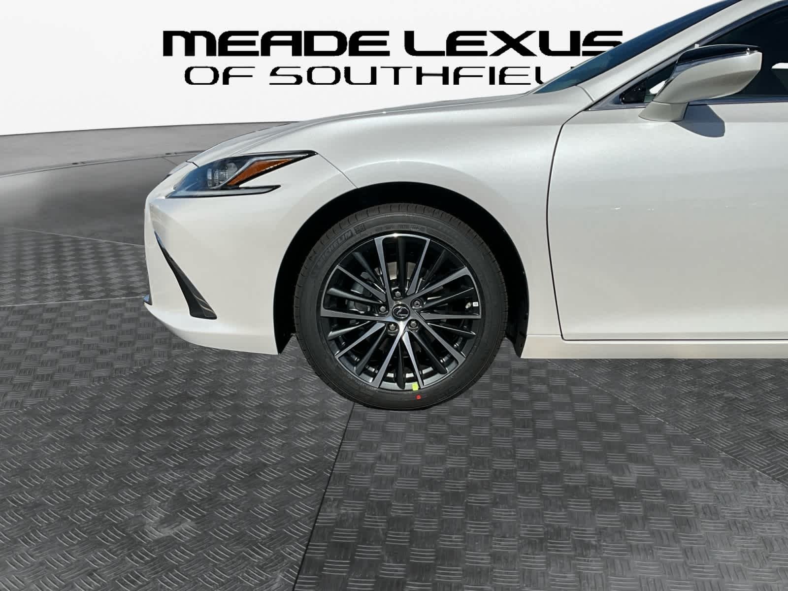 2025 Lexus ES 350