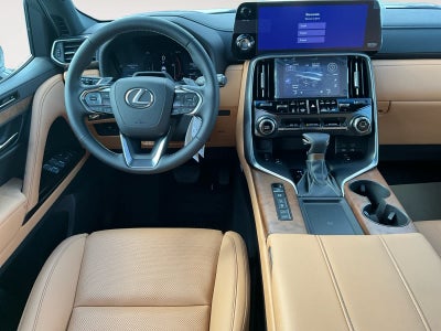 2025 Lexus LX 600 PREMIUM