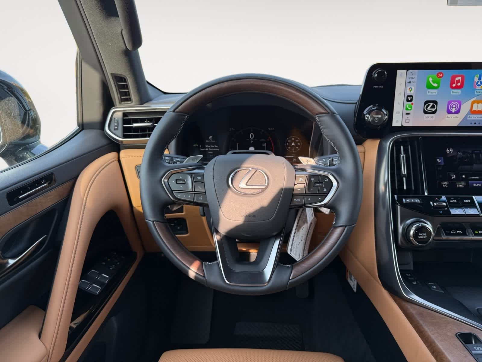 2025 Lexus LX HYBRID LX 700h LUXURY