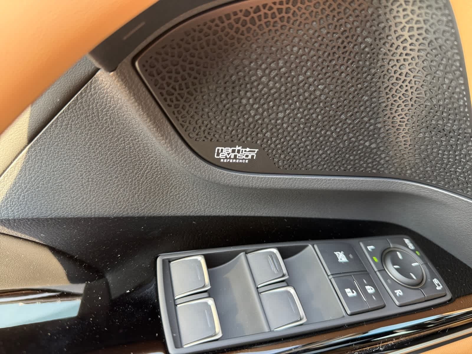 2025 Lexus LX HYBRID LX 700h LUXURY