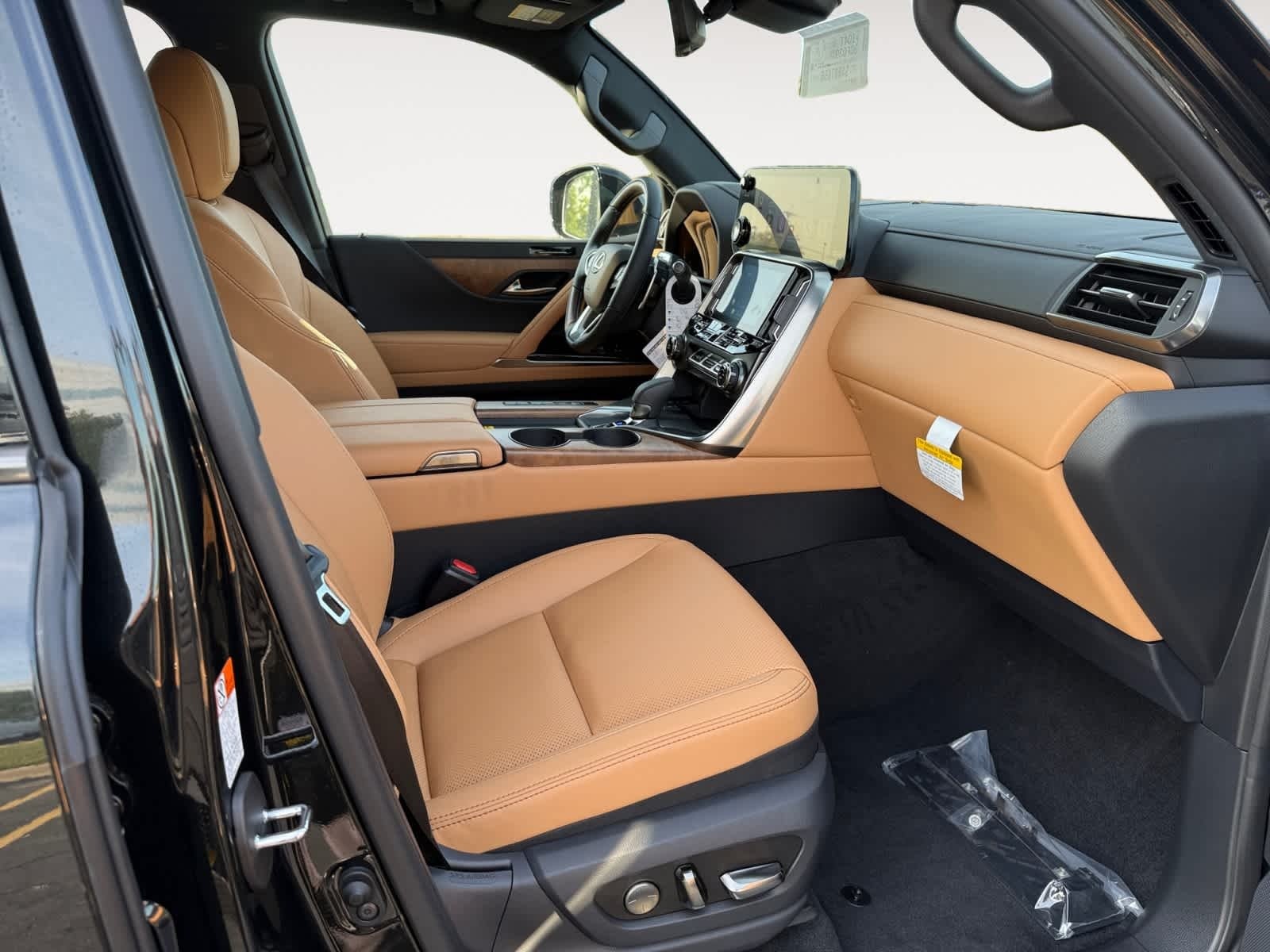 2025 Lexus LX HYBRID LX 700h LUXURY