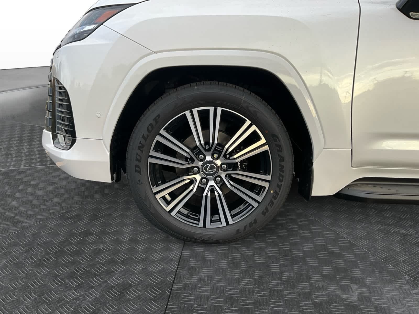 2025 Lexus LX HYBRID LX 700h LUXURY