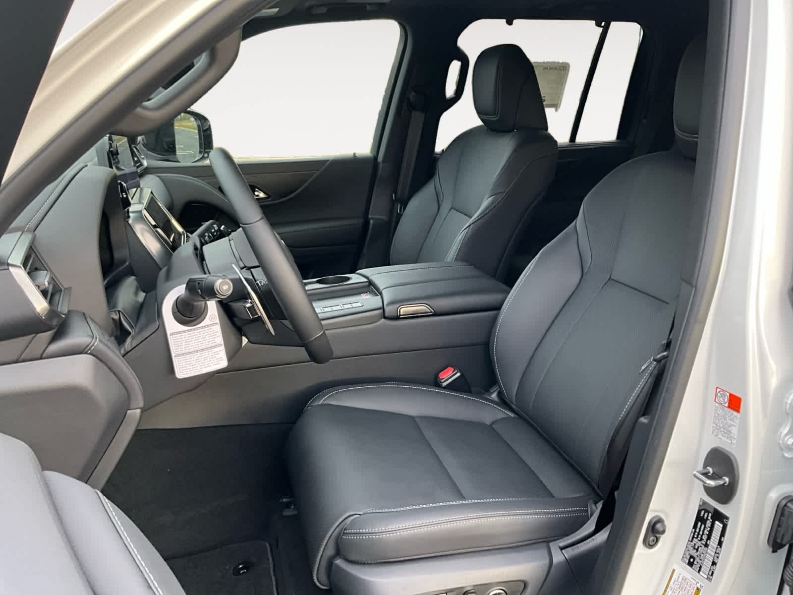 2025 Lexus LX HYBRID LX 700h LUXURY