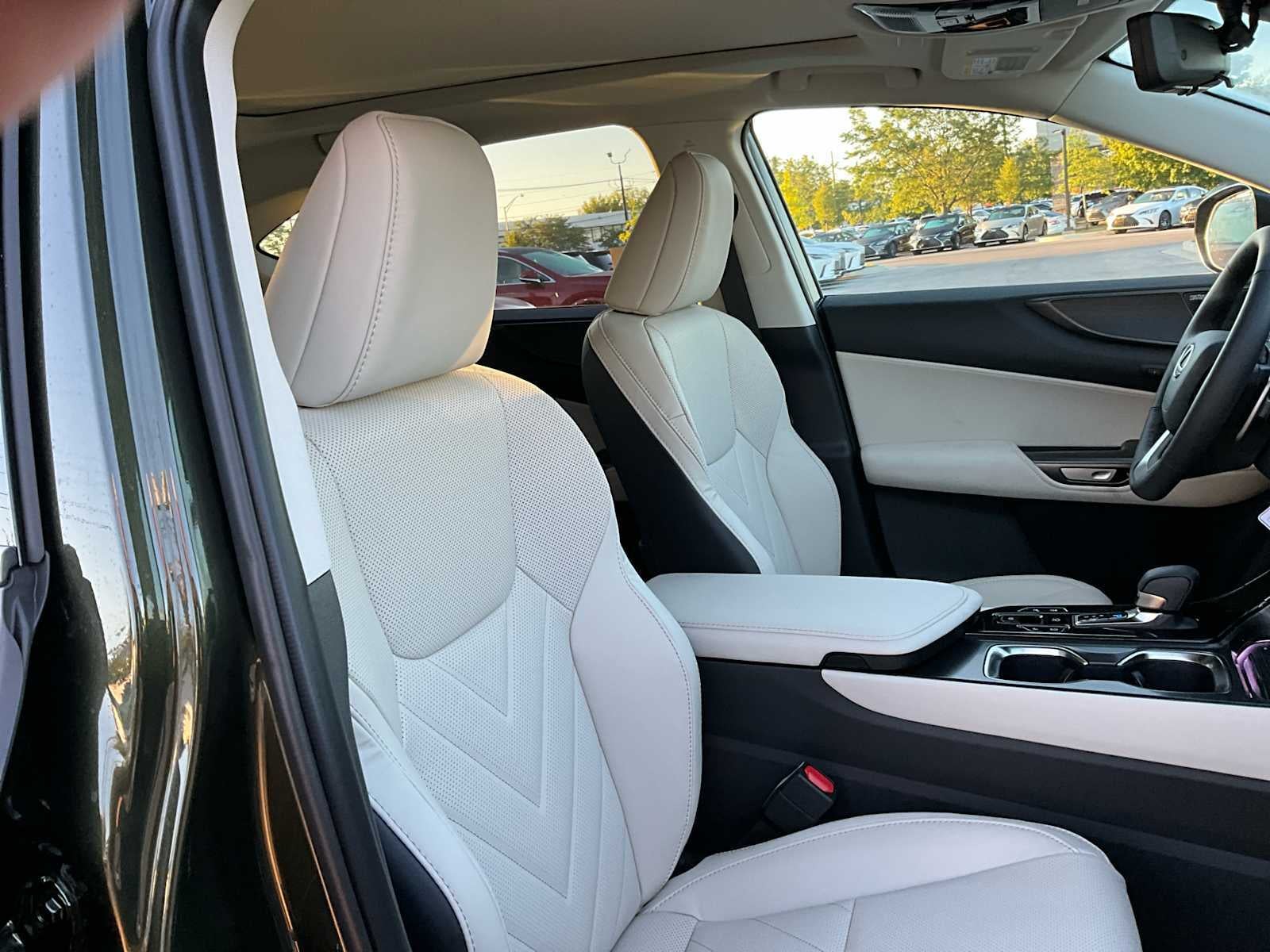 2026 Lexus NX 350 LUXURY AWD