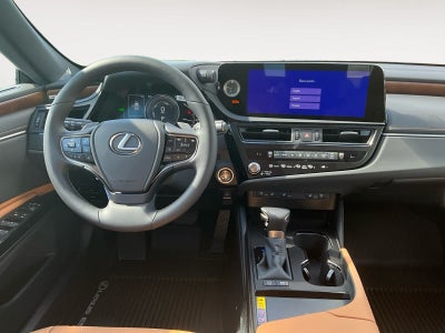 2025 Lexus ES HYBRID ES 300h
