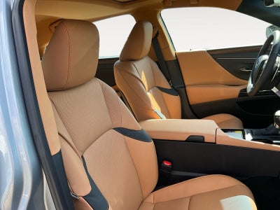 2025 Lexus ES HYBRID ES 300h