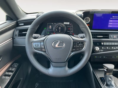 2025 Lexus ES HYBRID ES 300h