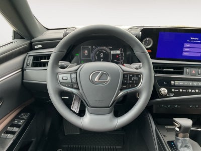 2025 Lexus ES HYBRID ES 300h