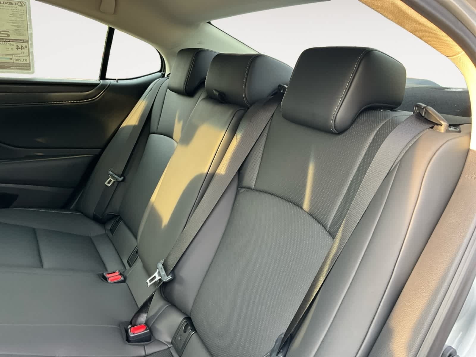 2025 Lexus ES HYBRID ES 300h F SPORT DESIGN