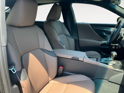 2025 Lexus ES HYBRID ES 300h