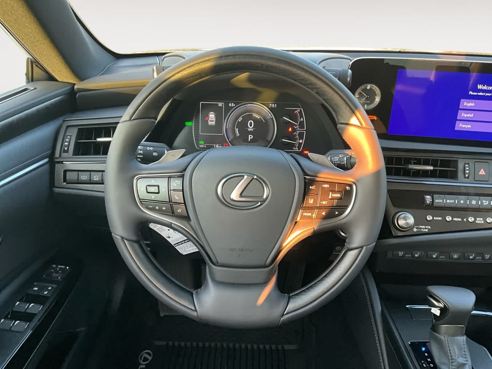 2025 Lexus ES HYBRID ES 300h LUXURY