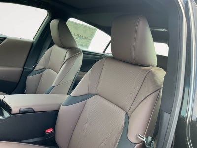 2025 Lexus ES HYBRID ES 300h LUXURY