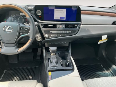 2025 Lexus ES HYBRID ES 300h LUXURY