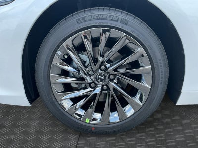 2025 Lexus ES HYBRID ES 300h LUXURY