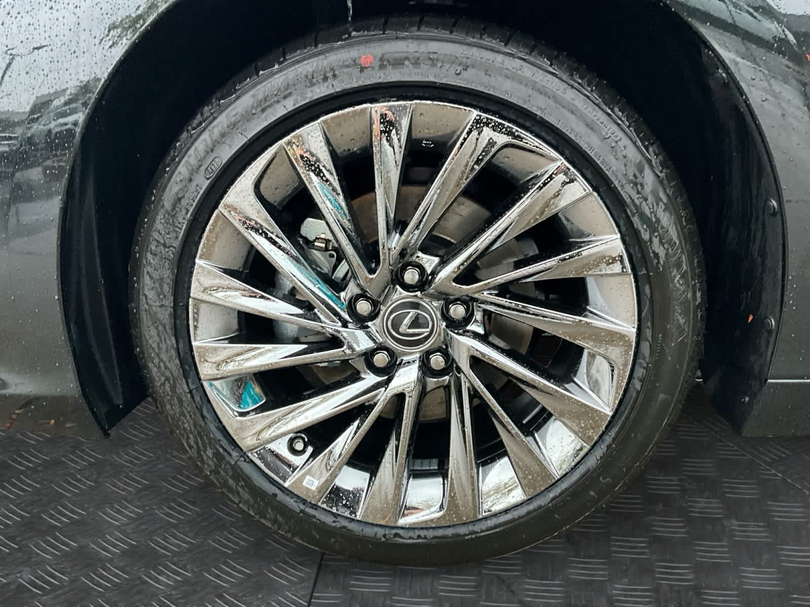 2025 Lexus ES HYBRID ES 300h LUXURY