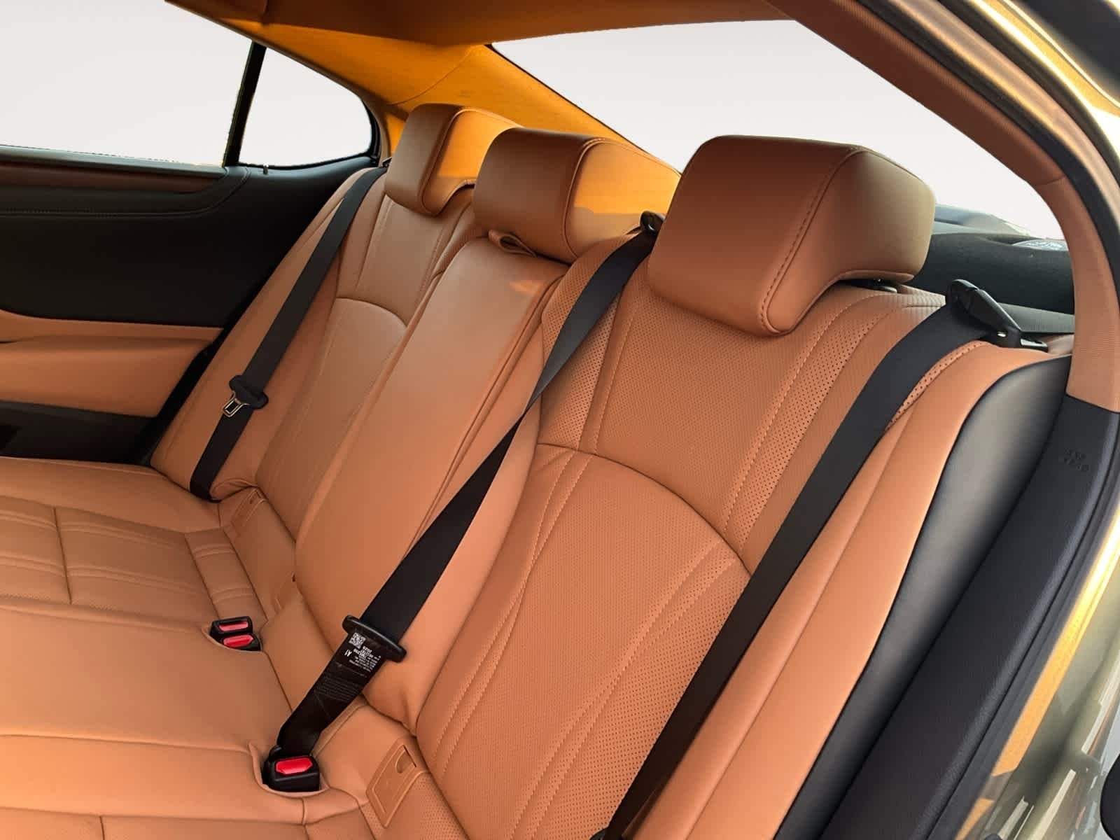 2025 Lexus ES HYBRID ES 300h LUXURY