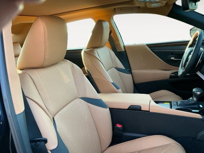 2025 Lexus ES 350 LUXURY
