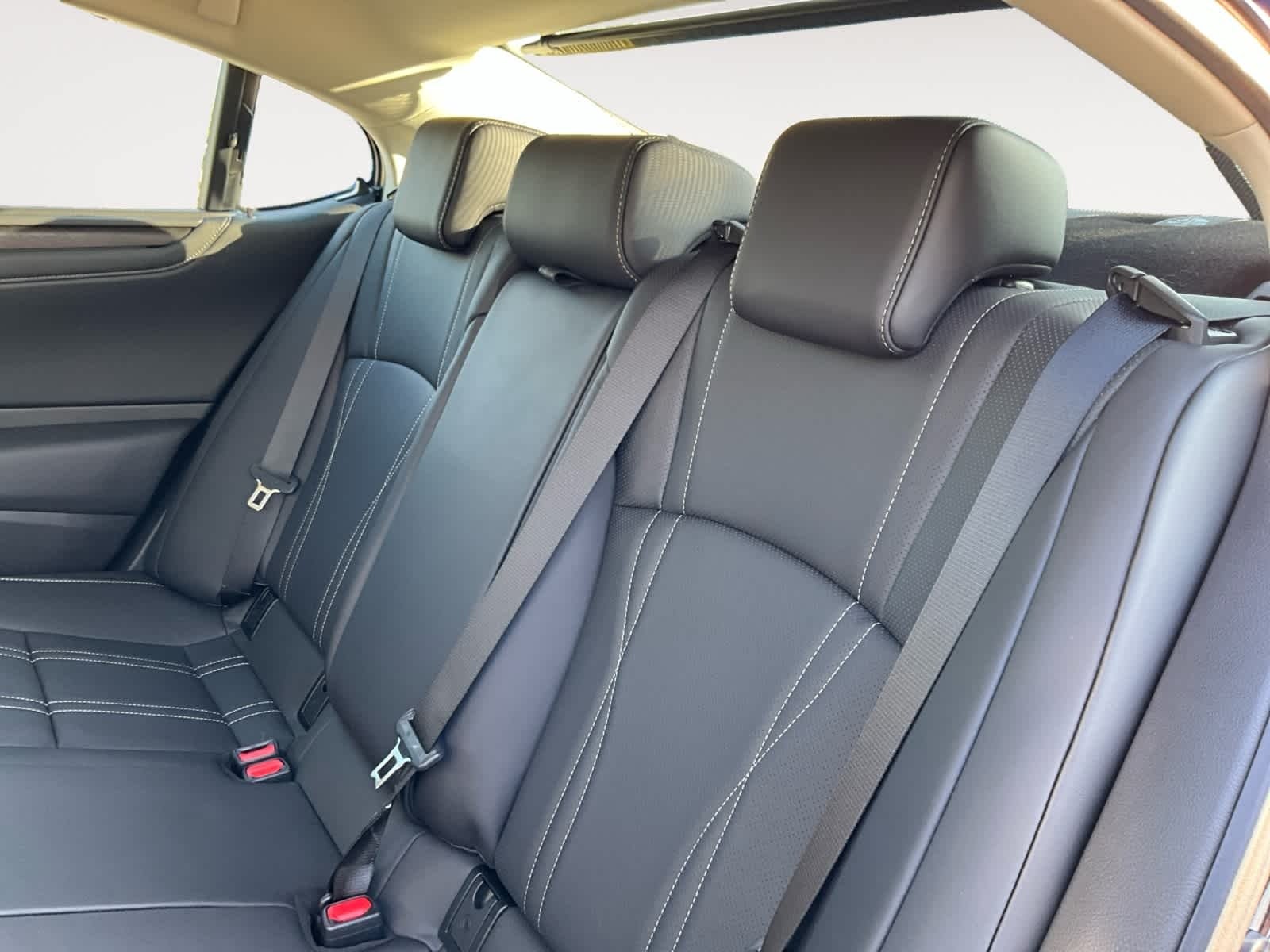 2025 Lexus ES HYBRID ES 300h ULTRA LUXURY