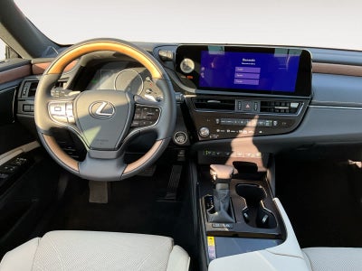 2025 Lexus ES HYBRID ES 300h ULTRA LUXURY