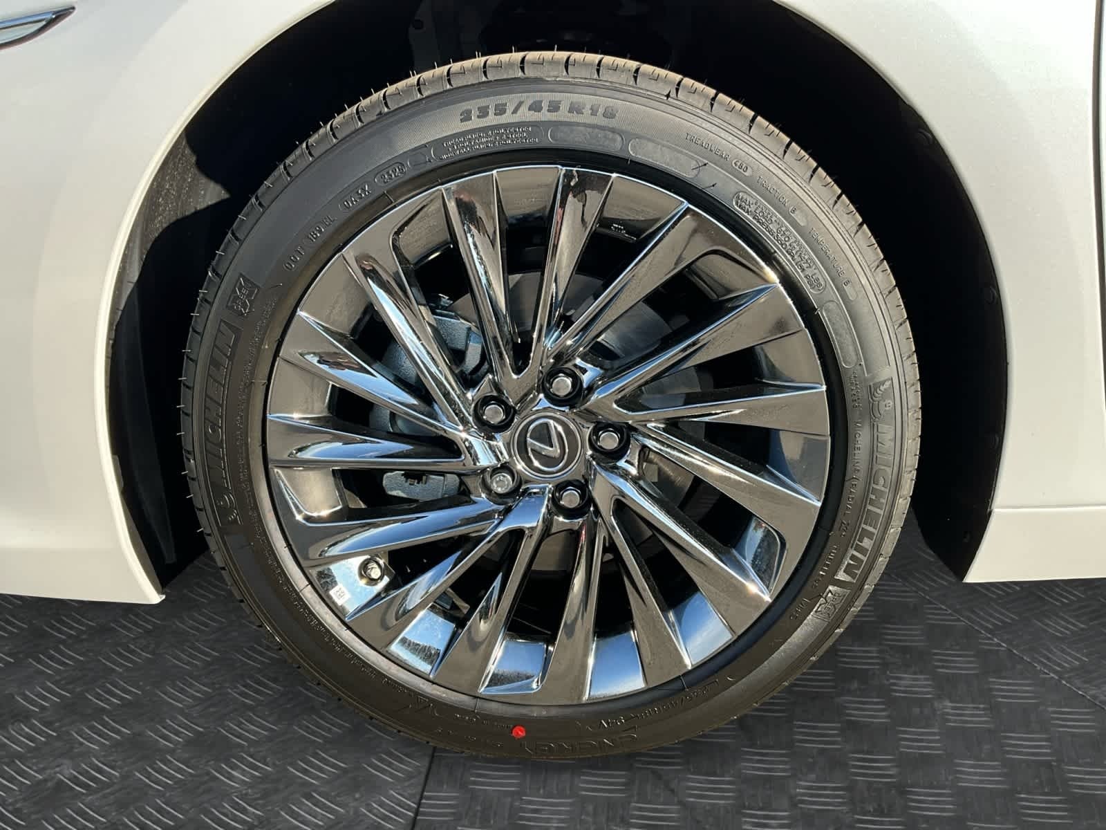 2025 Lexus ES HYBRID ES 300h ULTRA LUXURY