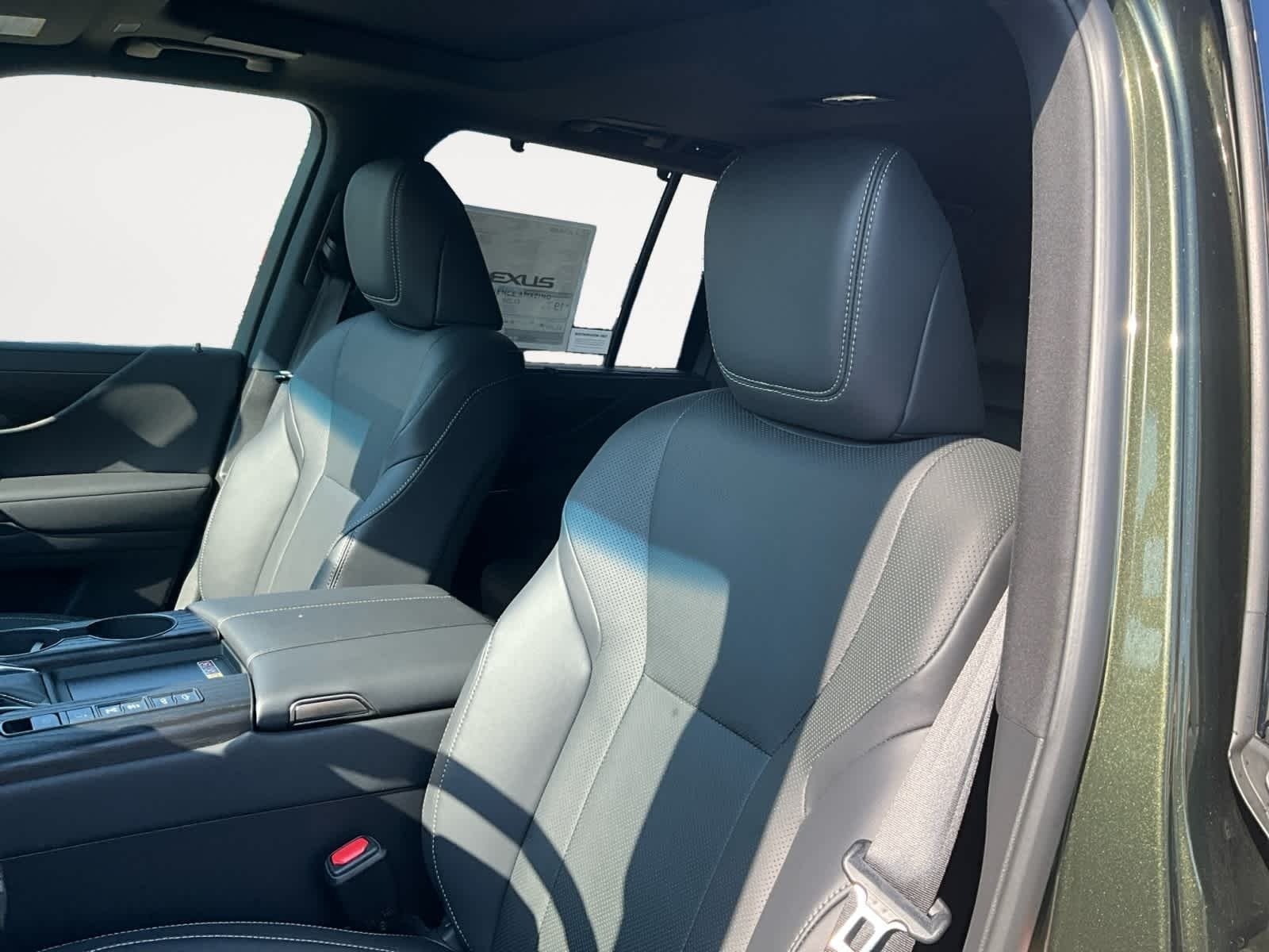 2025 Lexus LX 600 LUXURY