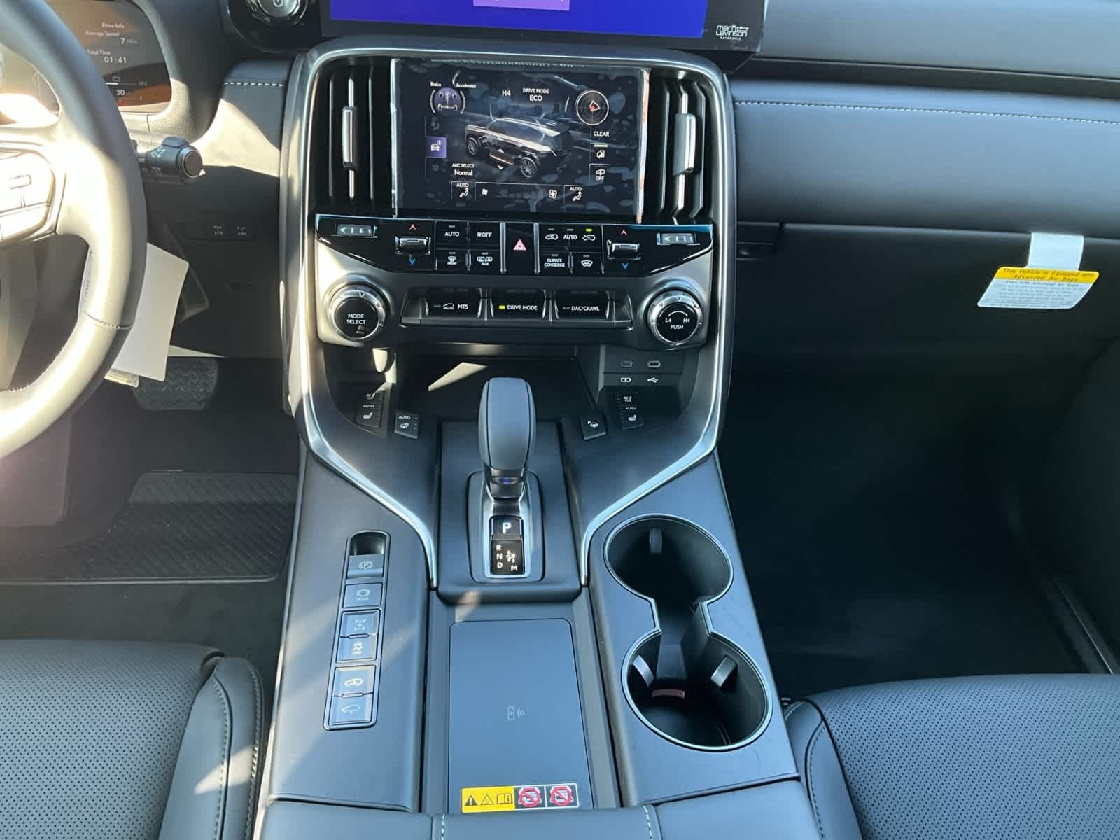 2025 Lexus LX HYBRID LX 700h OVERTRAIL