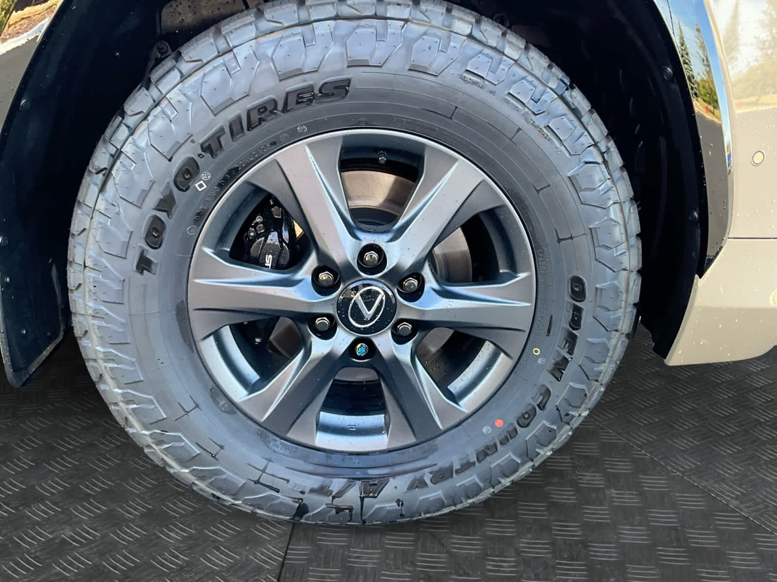 2025 Lexus LX HYBRID LX 700h OVERTRAIL