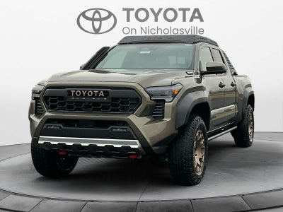 2026 Toyota Tacoma i-FORCE MAX Tacoma Trailhunter