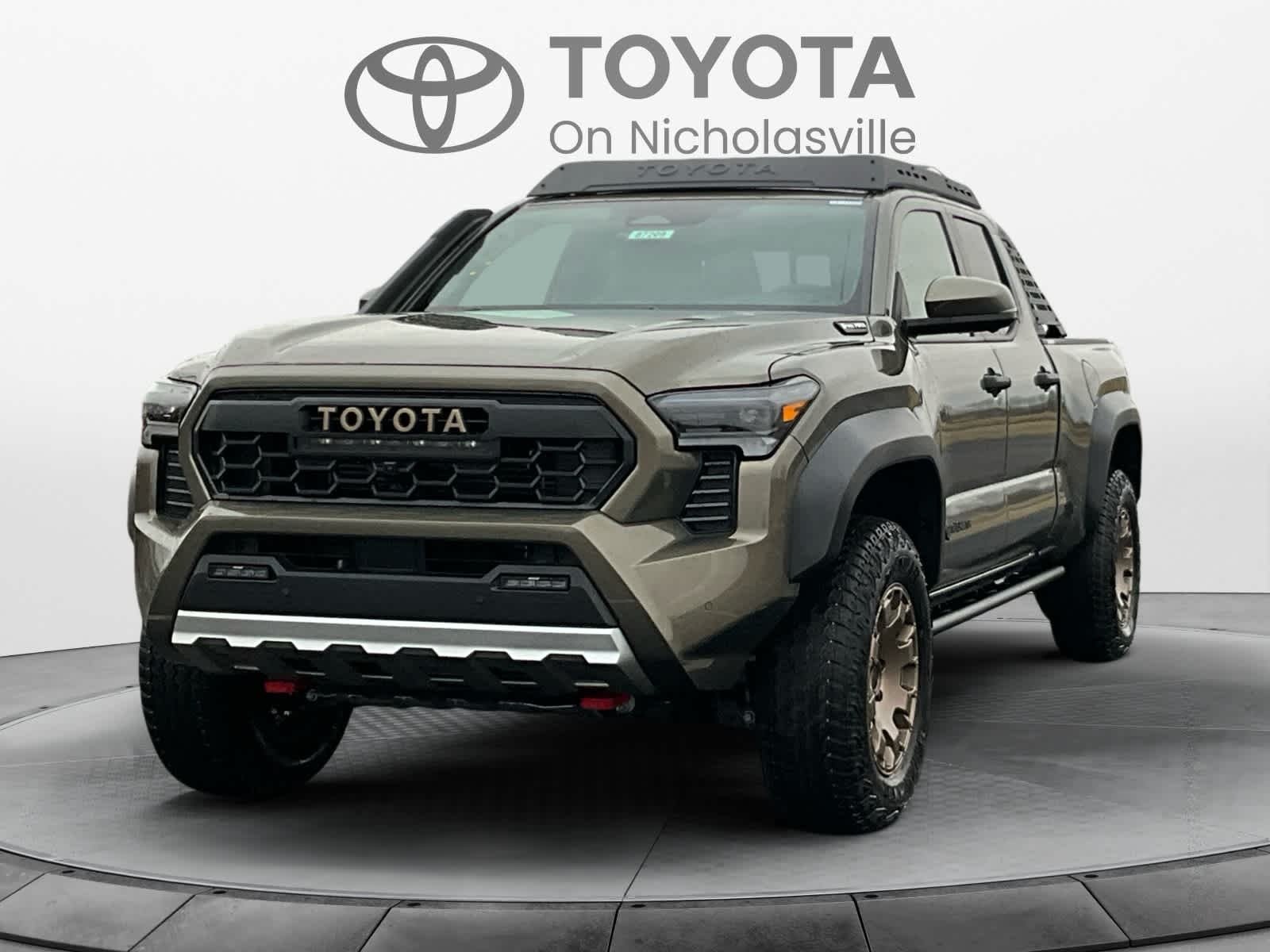 2026 Toyota Tacoma i-FORCE MAX Tacoma Trailhunter