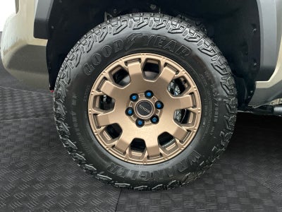 2026 Toyota Tacoma i-FORCE MAX Tacoma Trailhunter