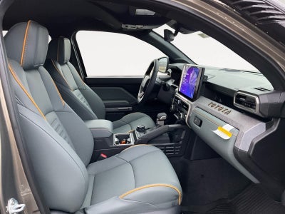 2026 Toyota Tacoma i-FORCE MAX Tacoma Trailhunter