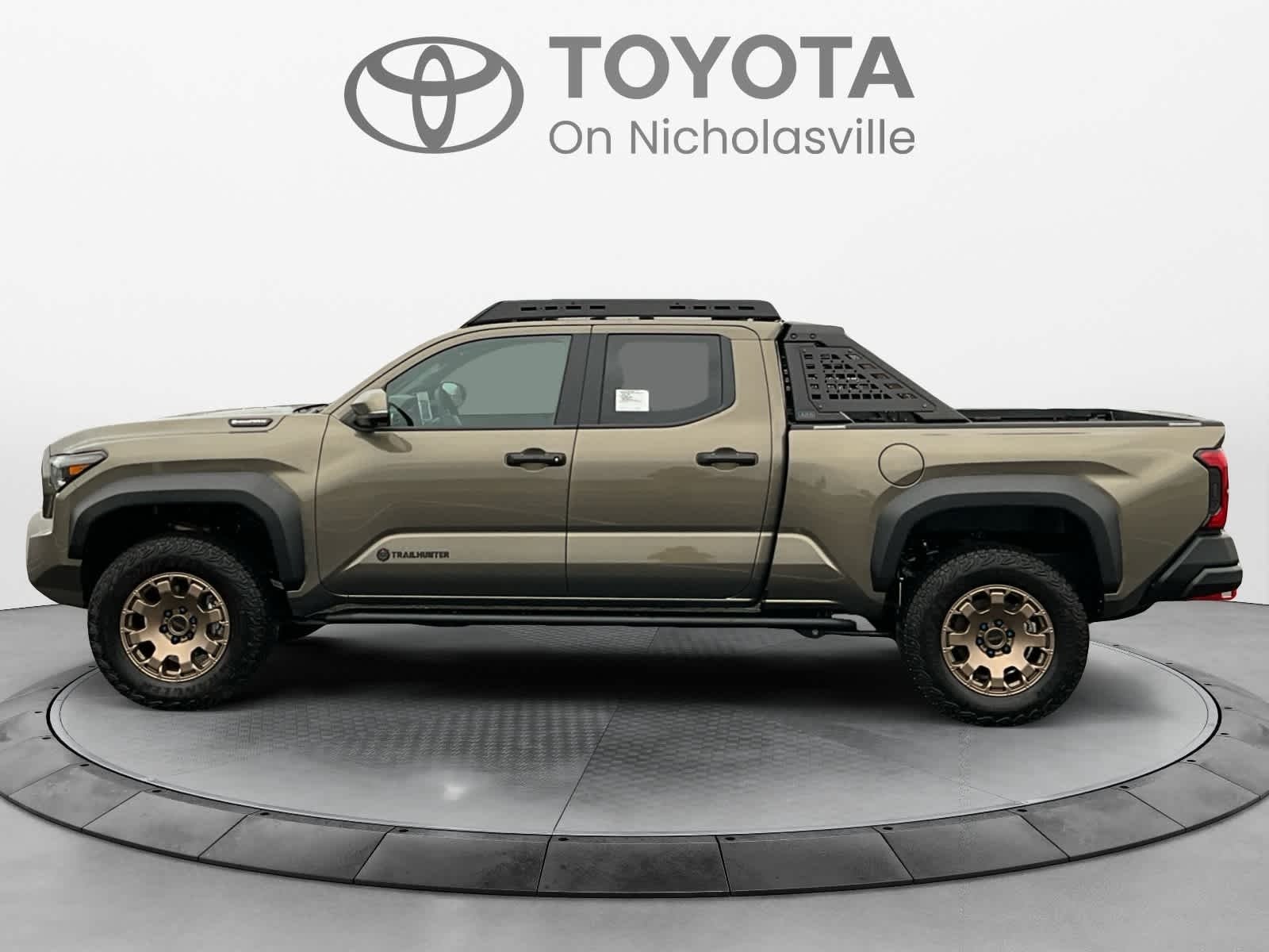 2026 Toyota Tacoma i-FORCE MAX Tacoma Trailhunter