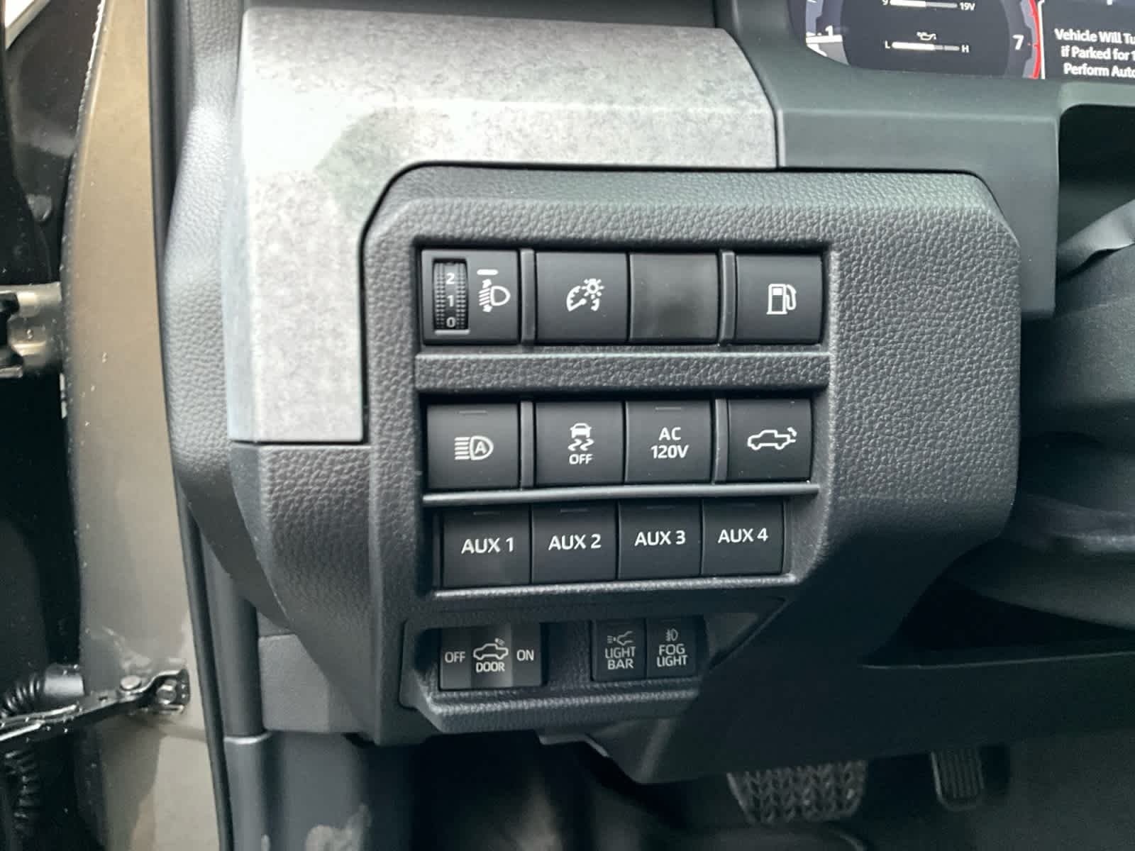 2026 Toyota Tacoma i-FORCE MAX Tacoma Trailhunter