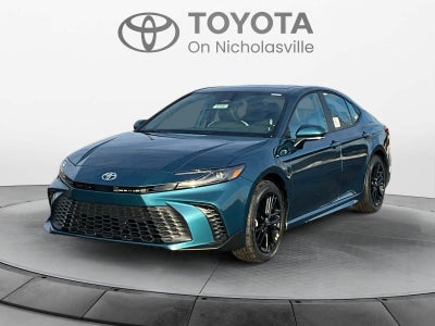 2026 Toyota Camry SE AWD