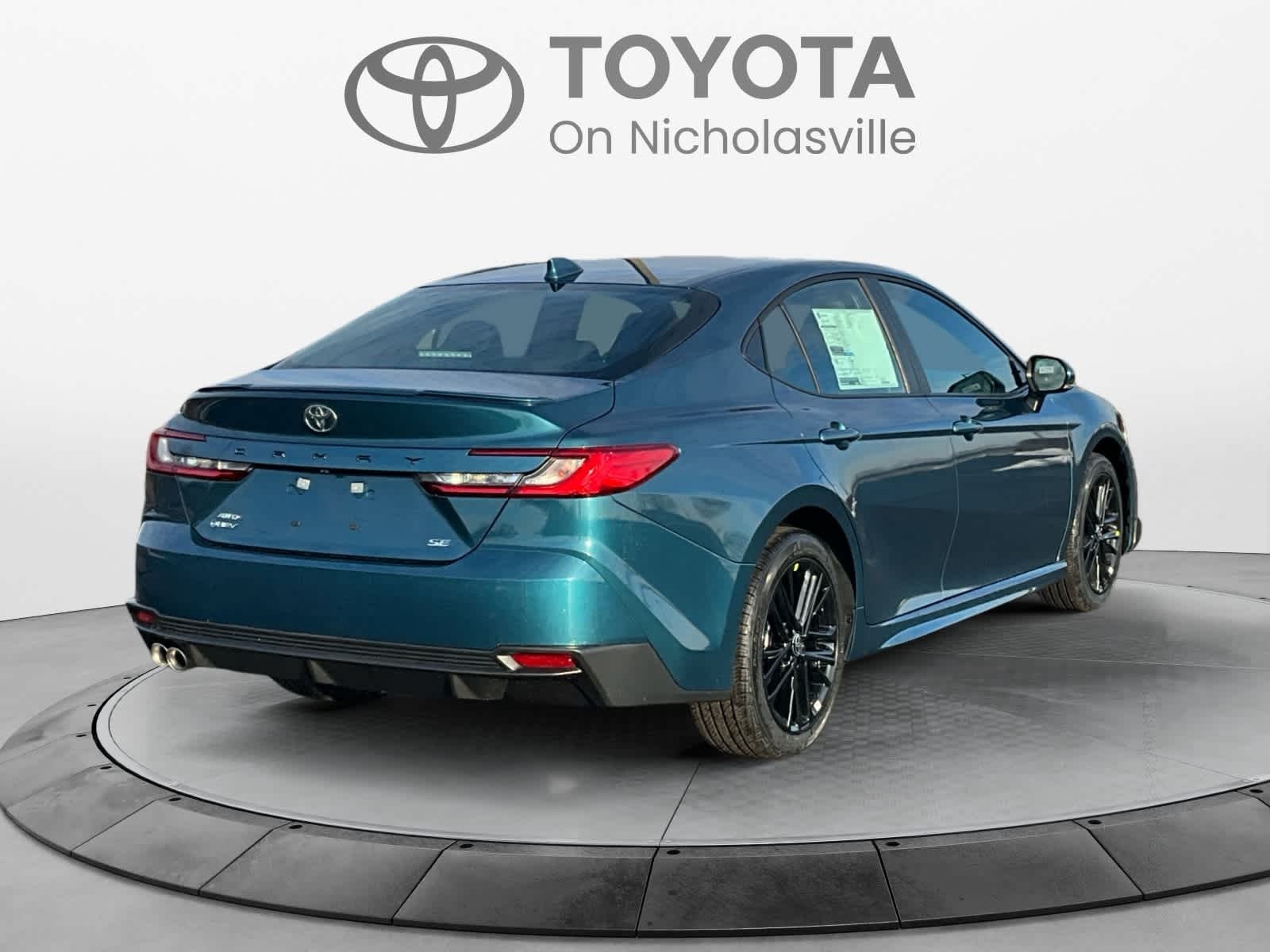 2026 Toyota Camry SE AWD