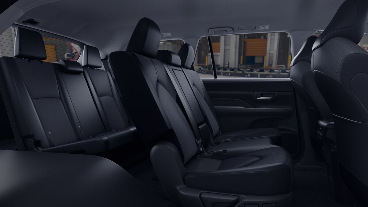 2026 Toyota Grand Highlander LE